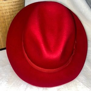 Montique H-60 Fedora Hat Red – Light Felt Snap Brim 1/2 inches